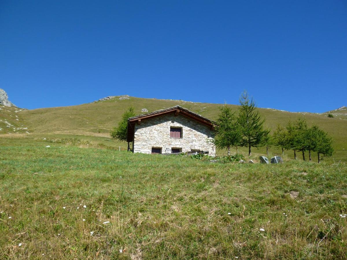 La Buneta Macra Exterior foto